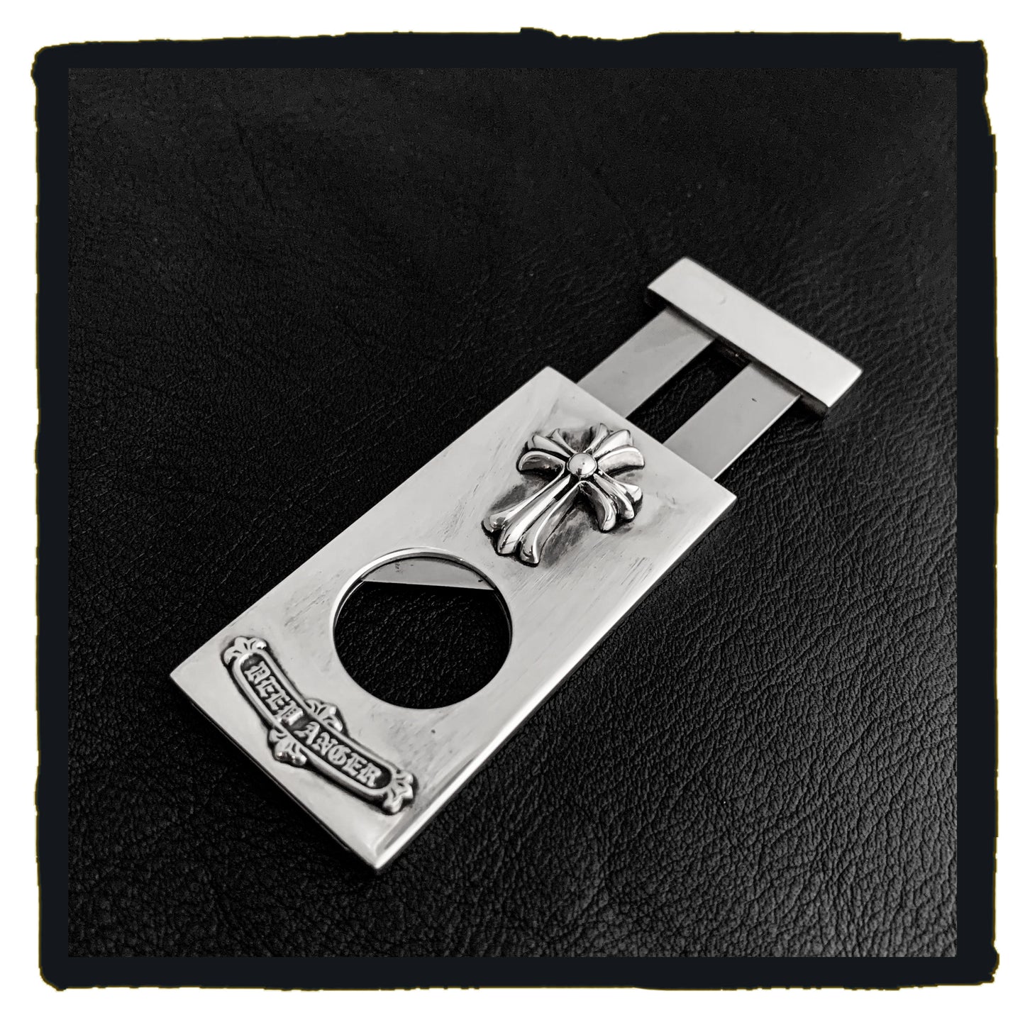 01-SA006B sterling silver classic cross cigar cutter