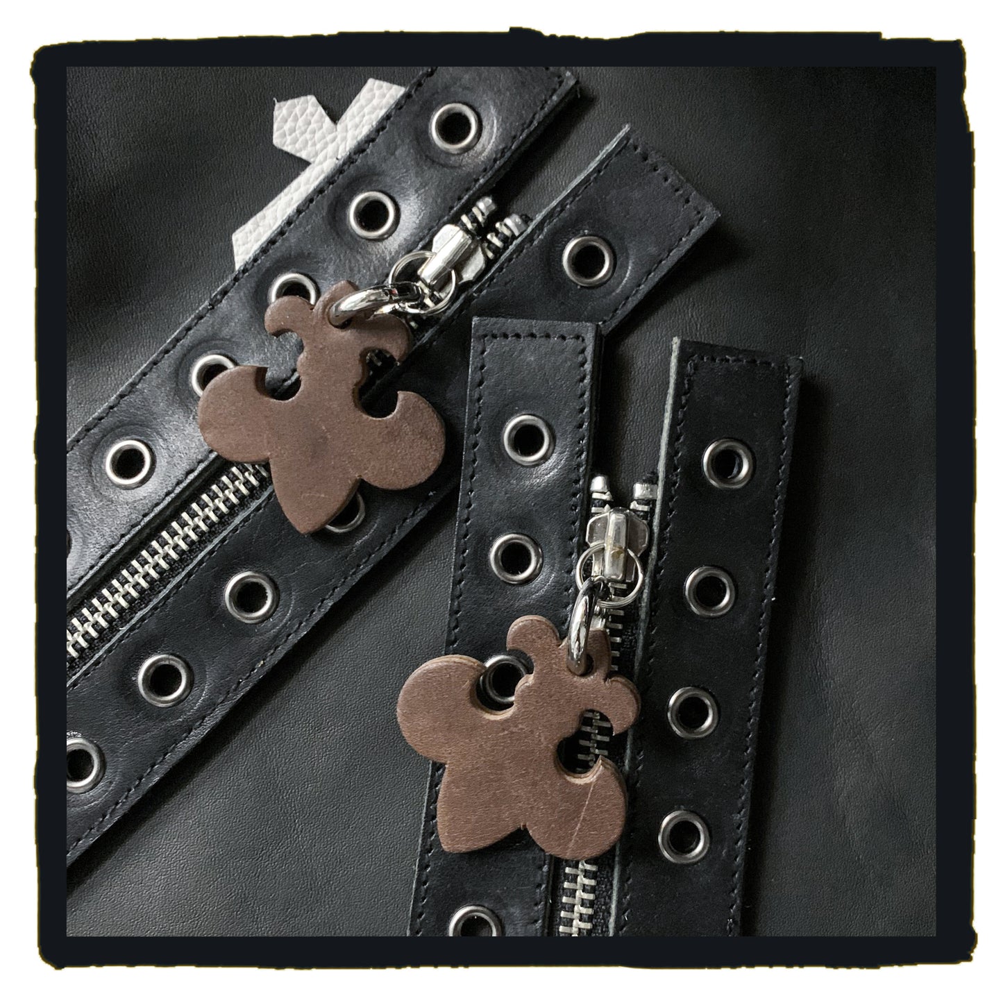 12-sh003a sc lazy joe boots zipper kit/fleur de lys charms