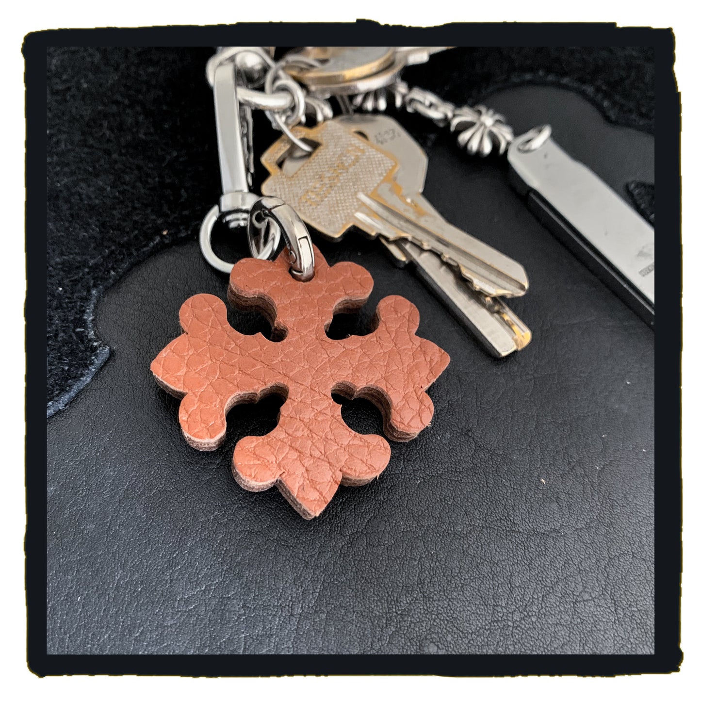 20-c leather fancy maltese charms