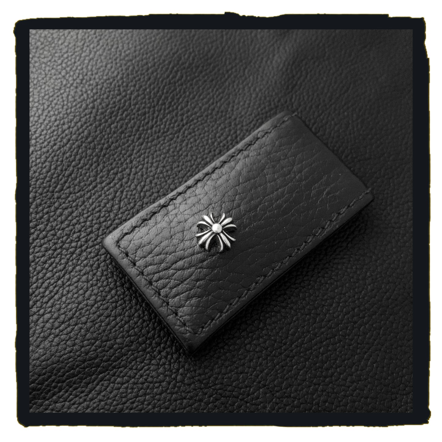 01-mc006aa petit maltese magnetic money clip