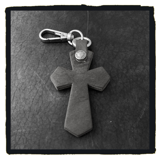 20-C003a1bn leather cross charms #1