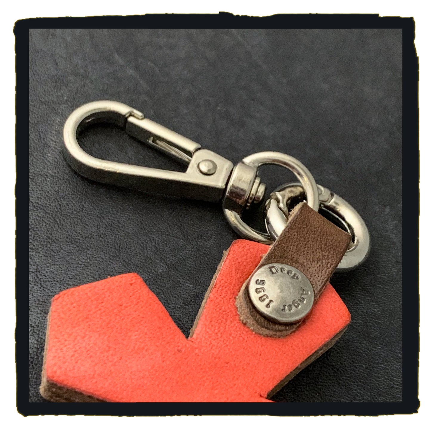 20-C003b1c leather cross charms #1