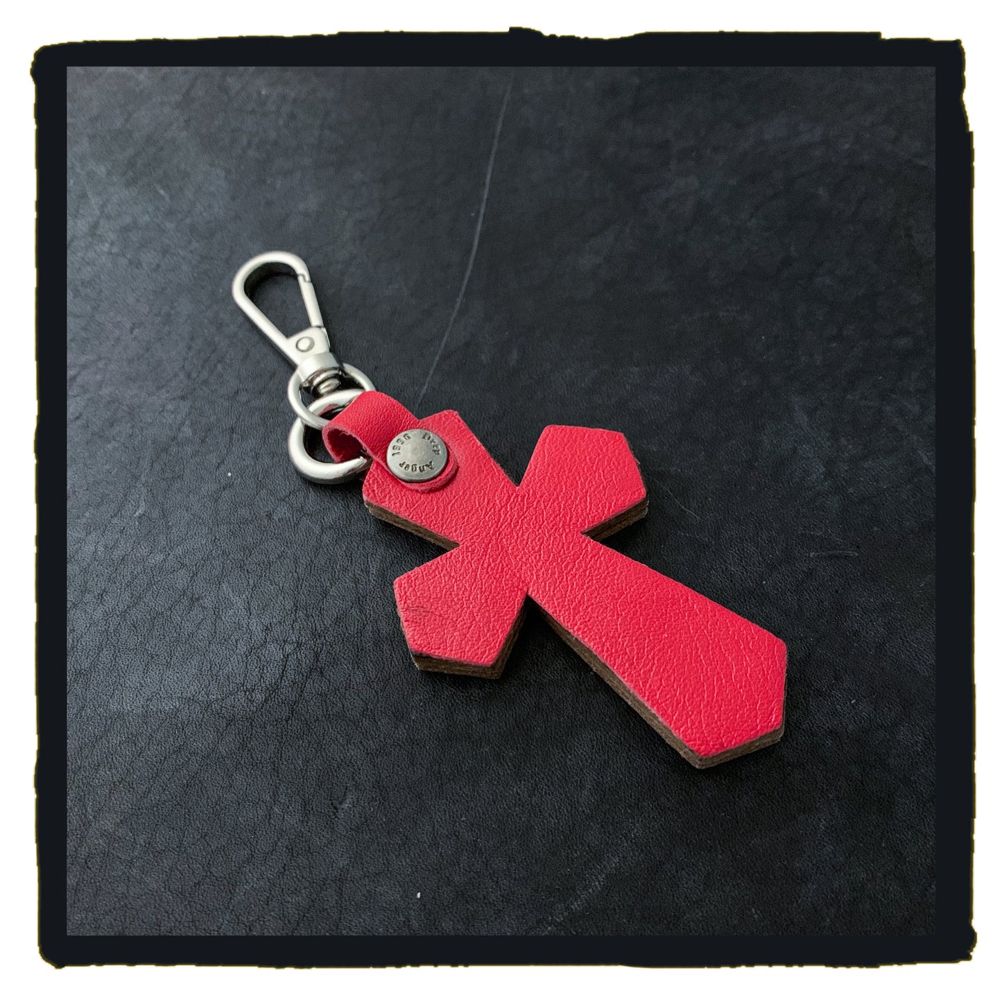 20-C003b1c leather cross charms #1