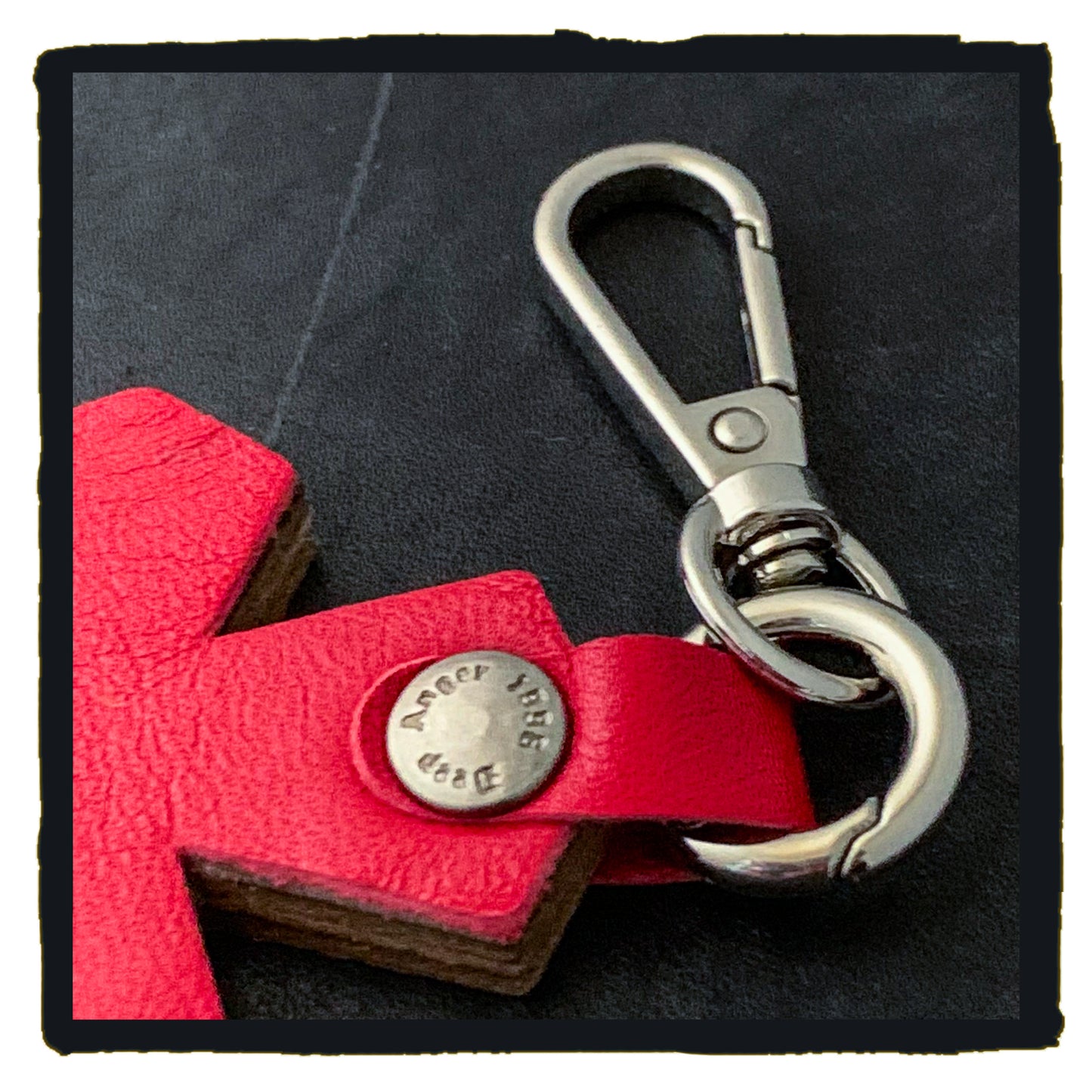 20-C003b1c leather cross charms #1