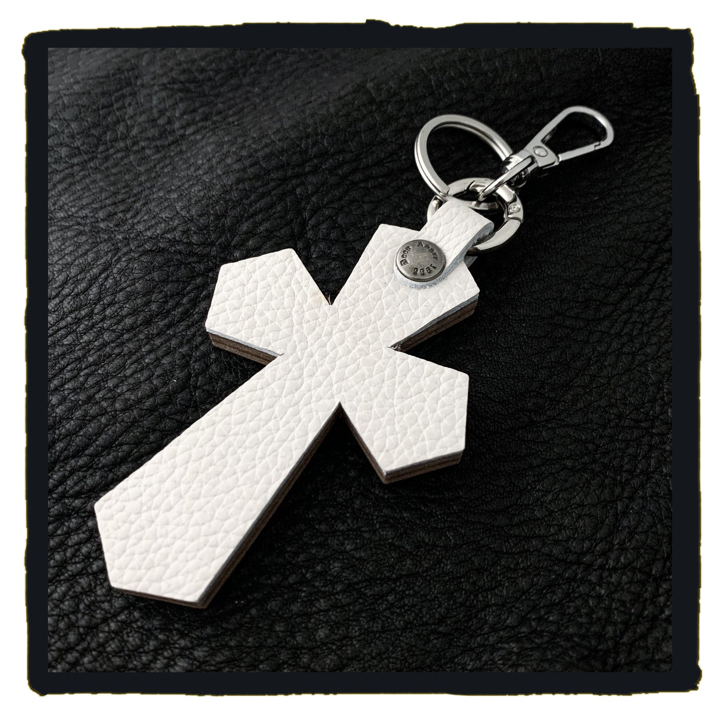20-c003b2c leather cross charms #2