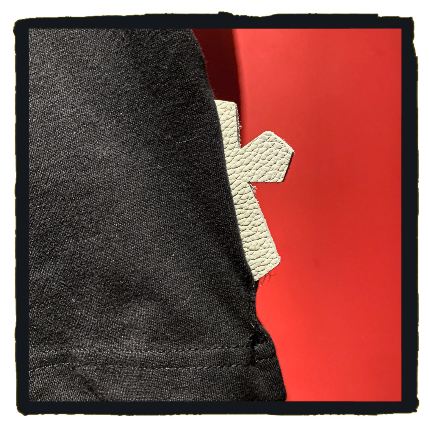 5223-0307sh60 leather sc classic tee