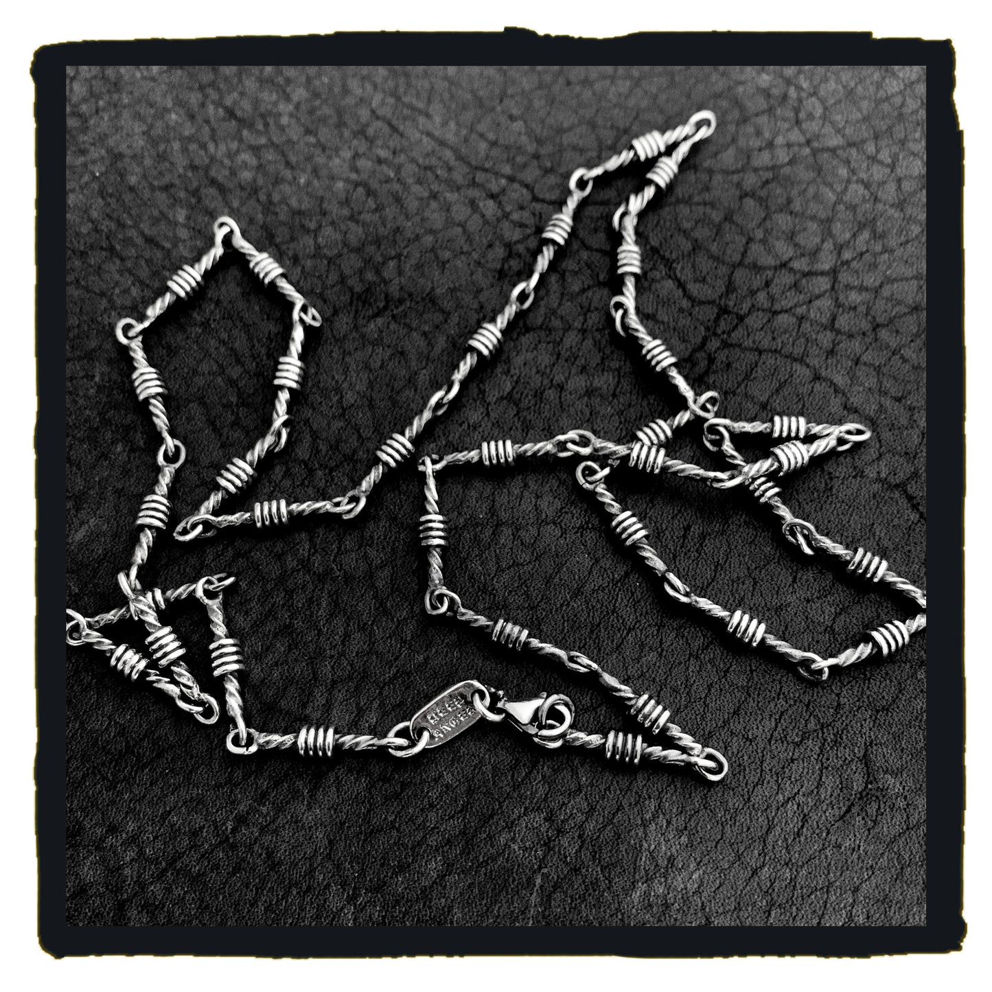 new arrival    necklace - twist link