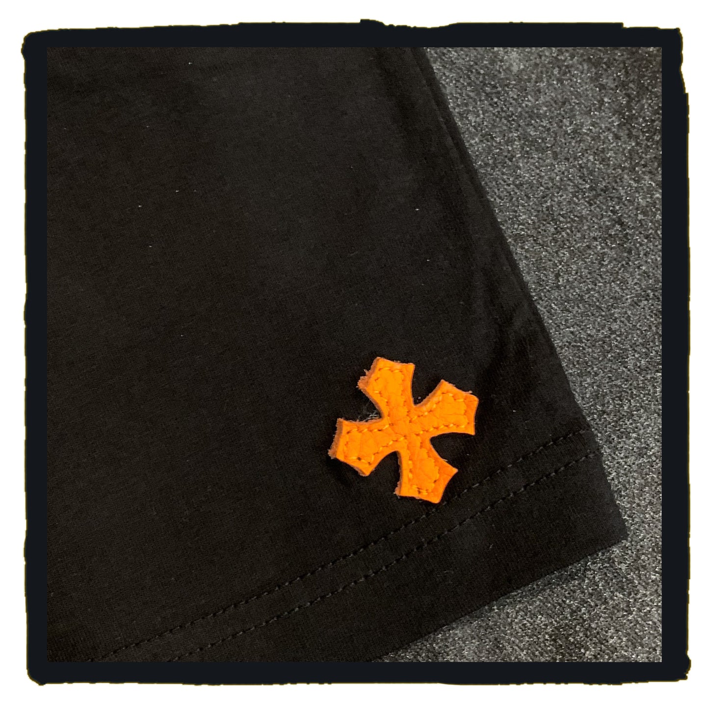 new arrival - classic tee - leather petit maltese tee