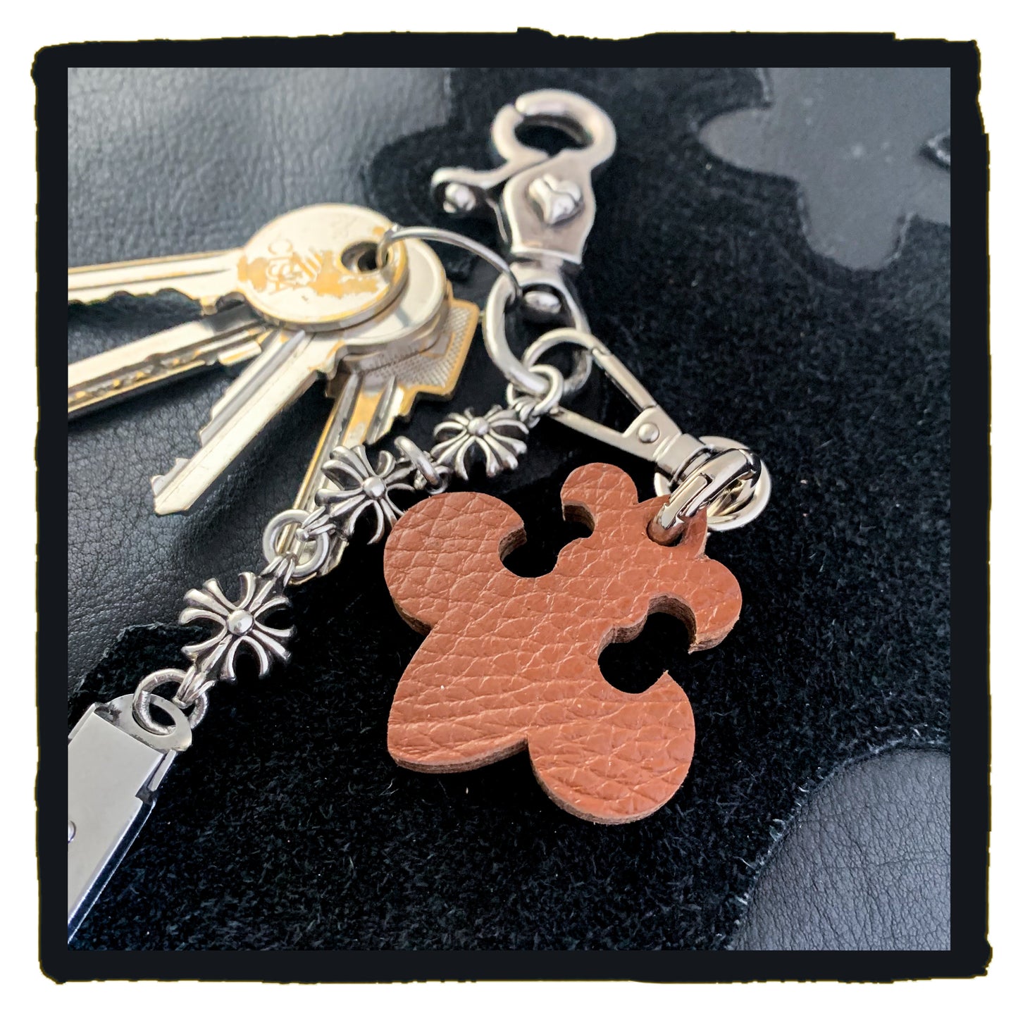 new arrival 20-c fleur de lys leather charms