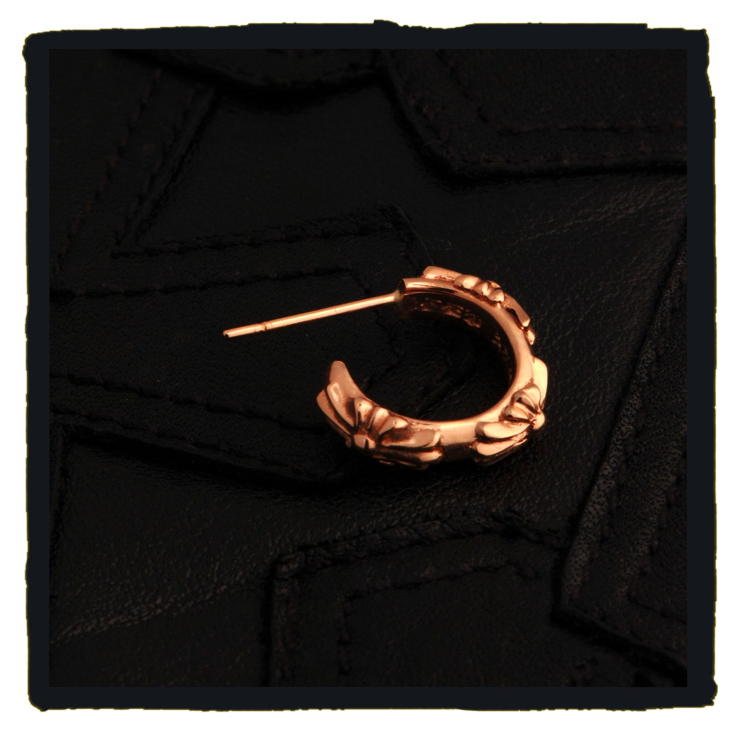 07-e001a trinity 18k rose gold earring (the pictured product needs made to order. please contact us.)