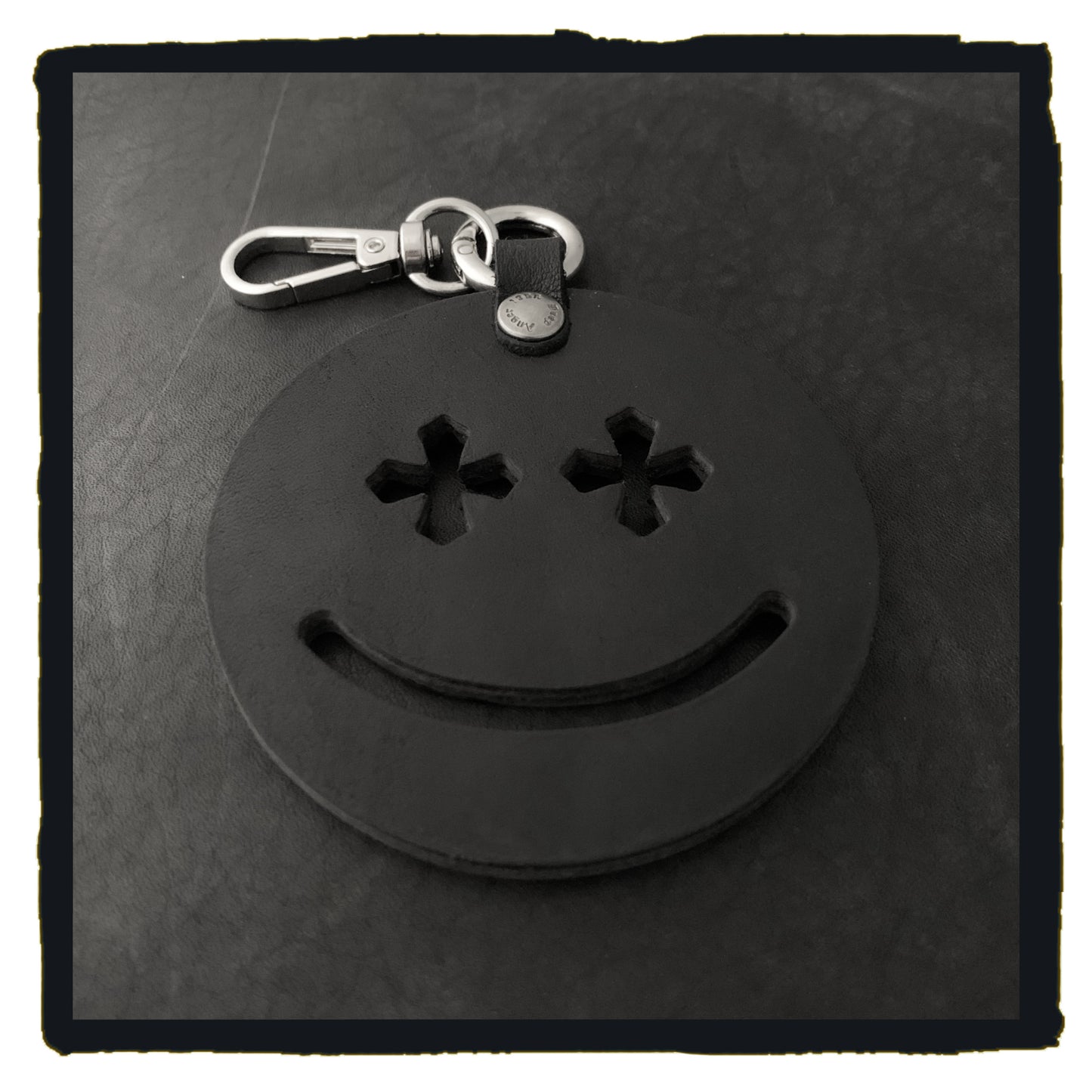 20-c001ah this is life leather charms-happy