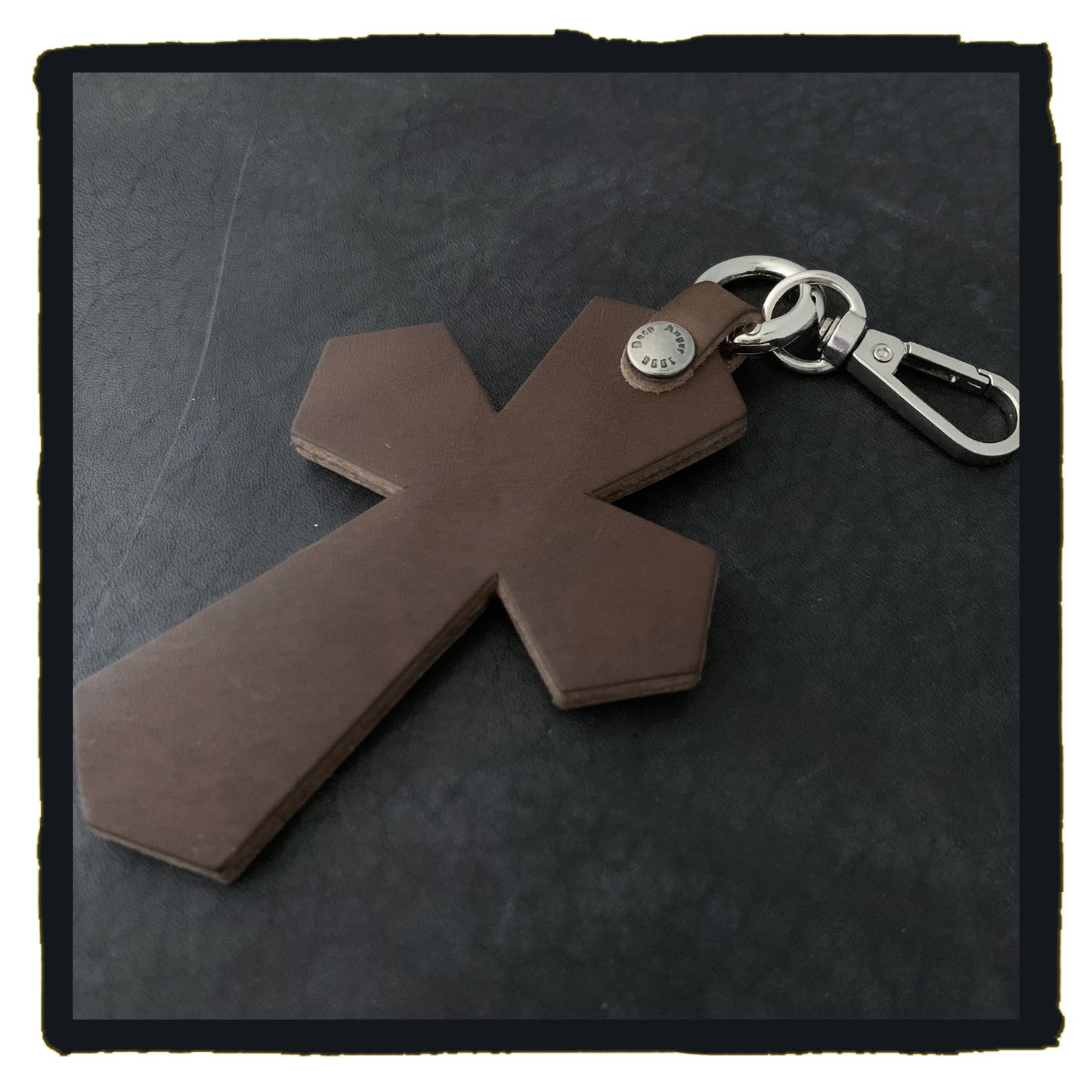 20-C003b3c leather cross charms #3