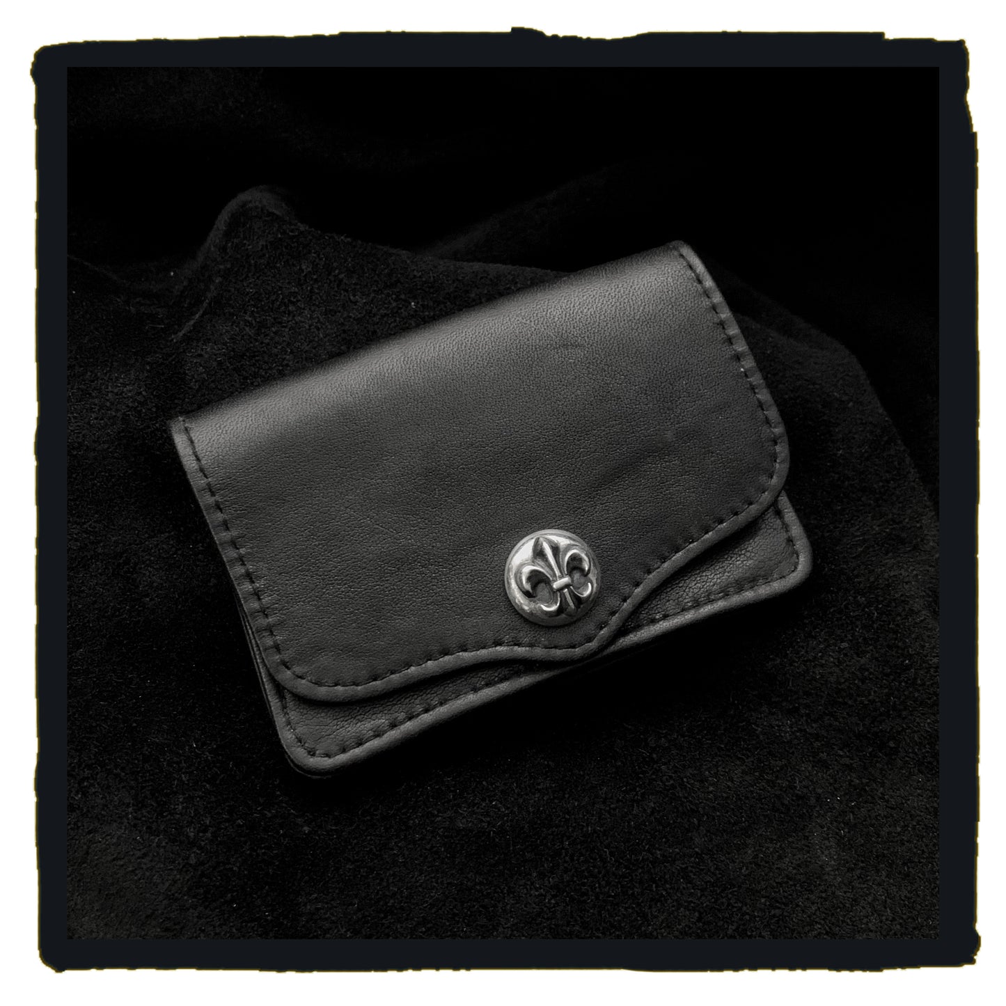 20-lc001b2 snap button leather card case