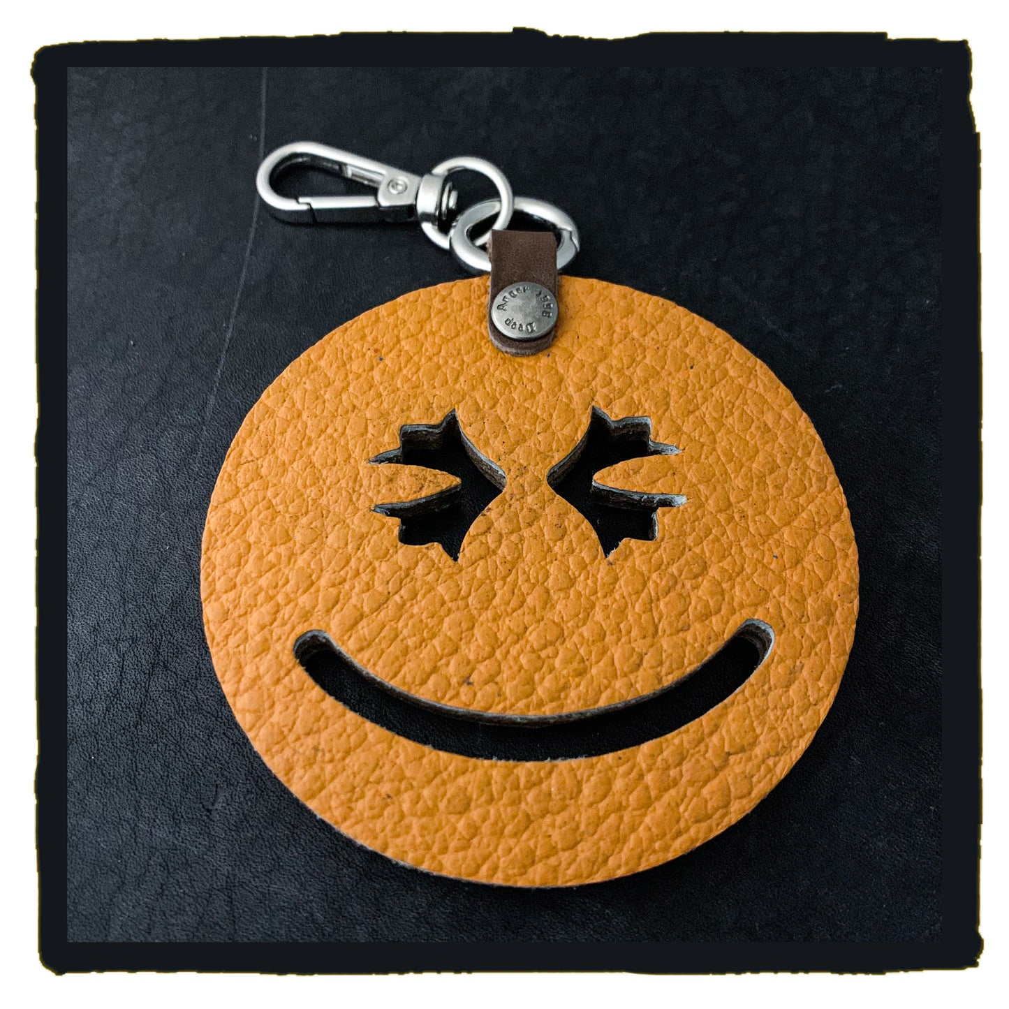 20-c this is life leather charms-joy