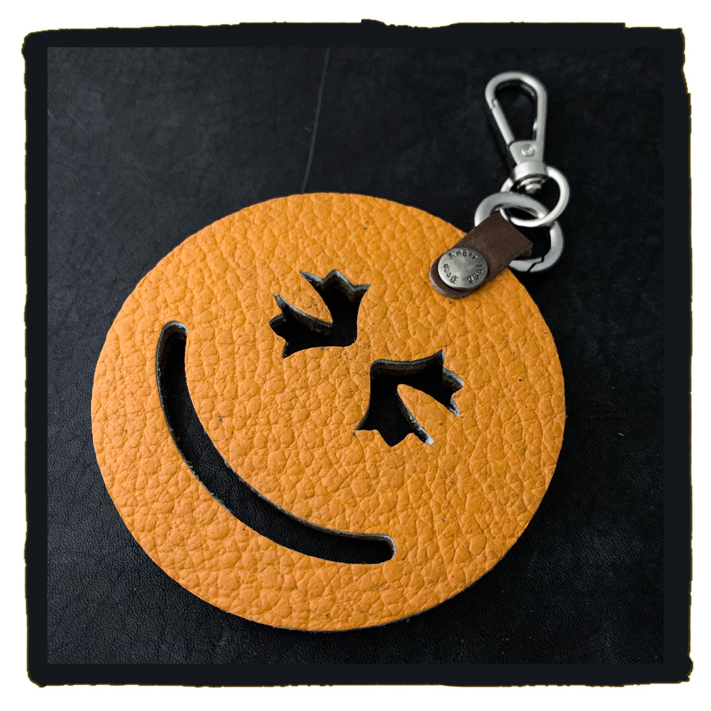 20-c this is life leather charms-joy