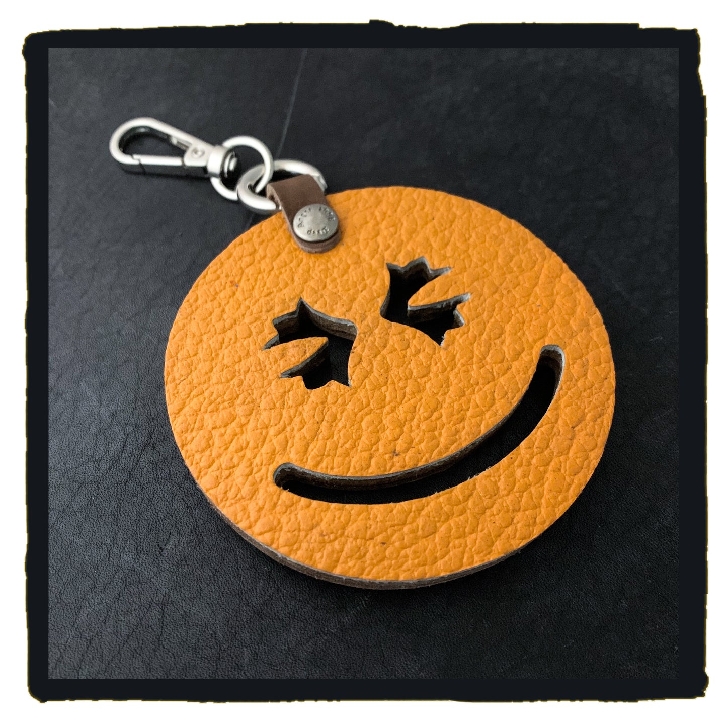 20-c this is life leather charms-joy